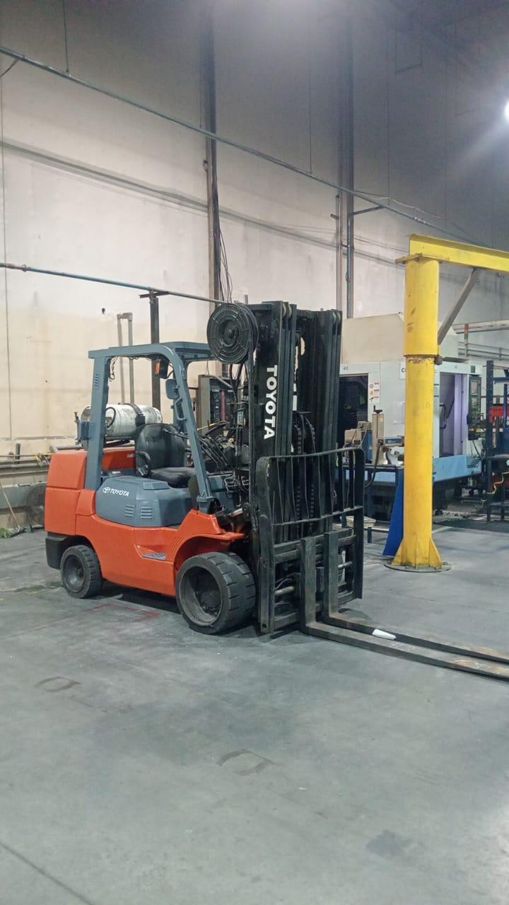 Montacargas de SMG disponible para renta en Querétaro